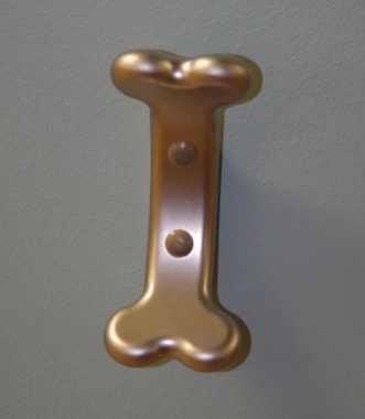 leash holder outside of canine suite